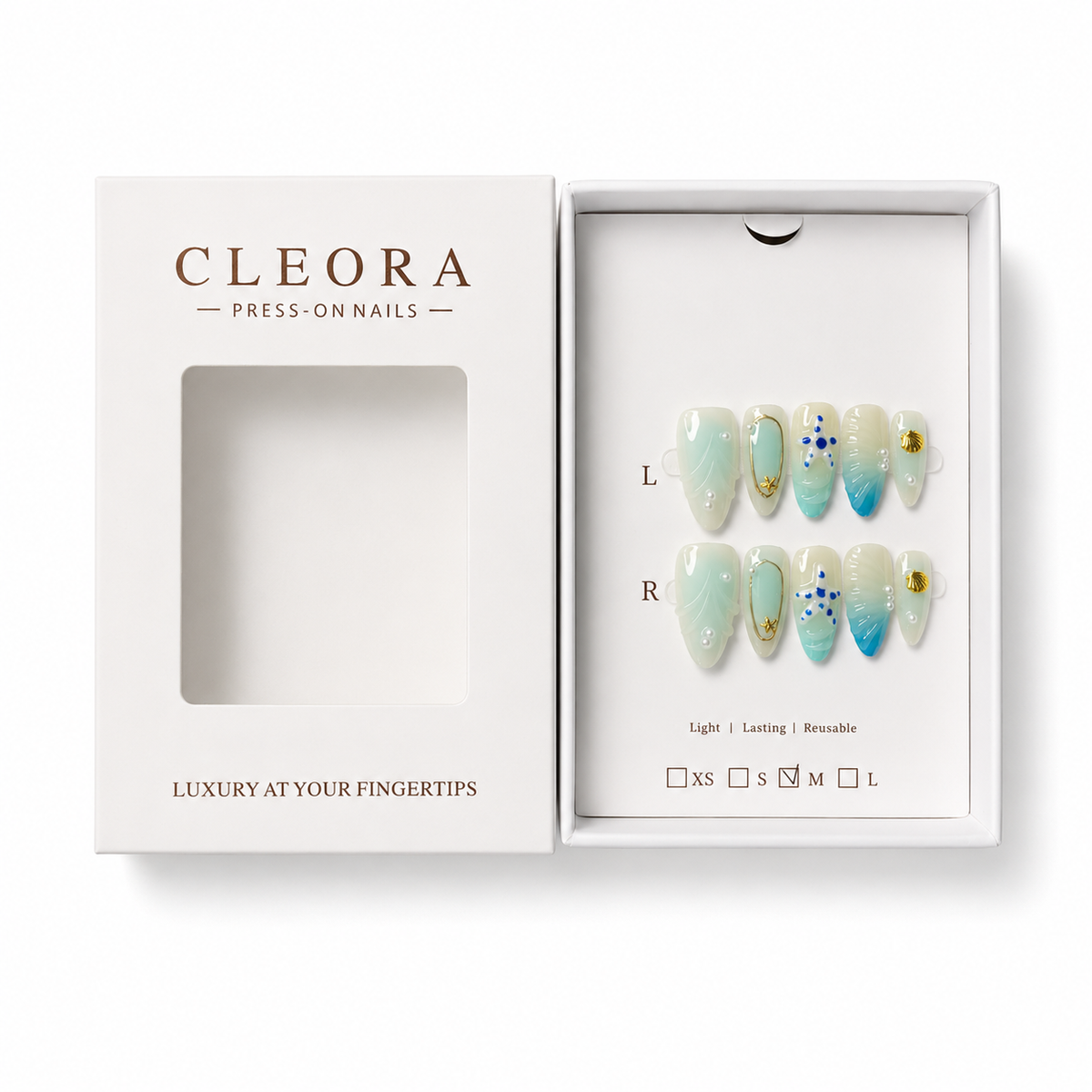 CLEORA Lagoon Pearl Press-on Nails mit geöffneter Verpackung